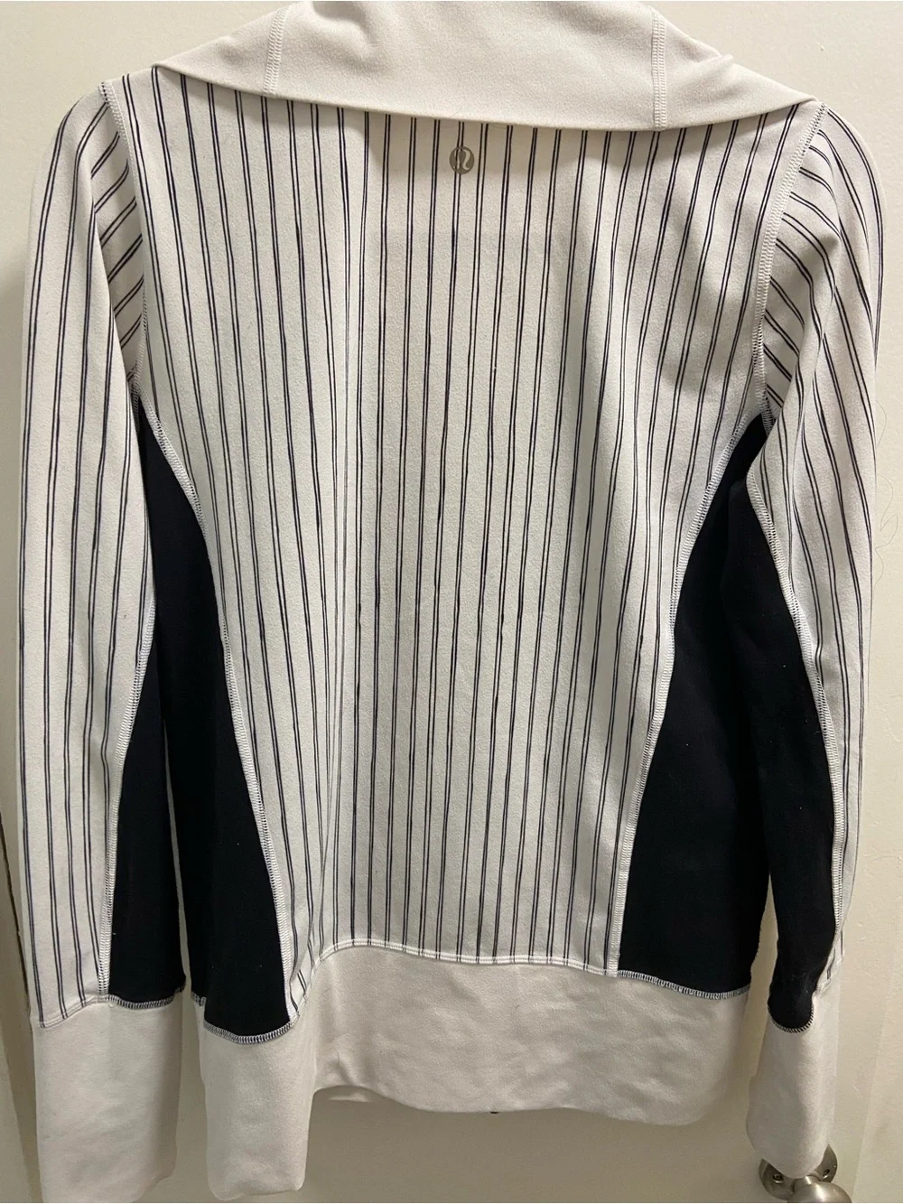 lululemon athletica White and Black Curved-Panel Zip Jacket
